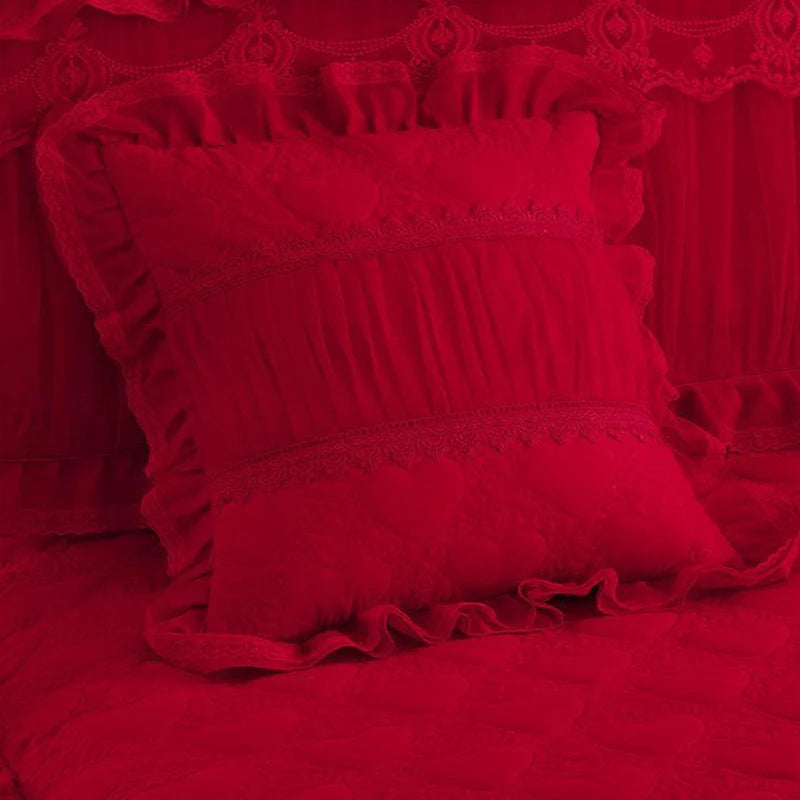 Princess 1 Piece Lace Bed Skirt + 2 Piece Pillowcases Bedding Bedspreads Sheet Pink Lace Bedding Set Bed For Girl Bed Cover