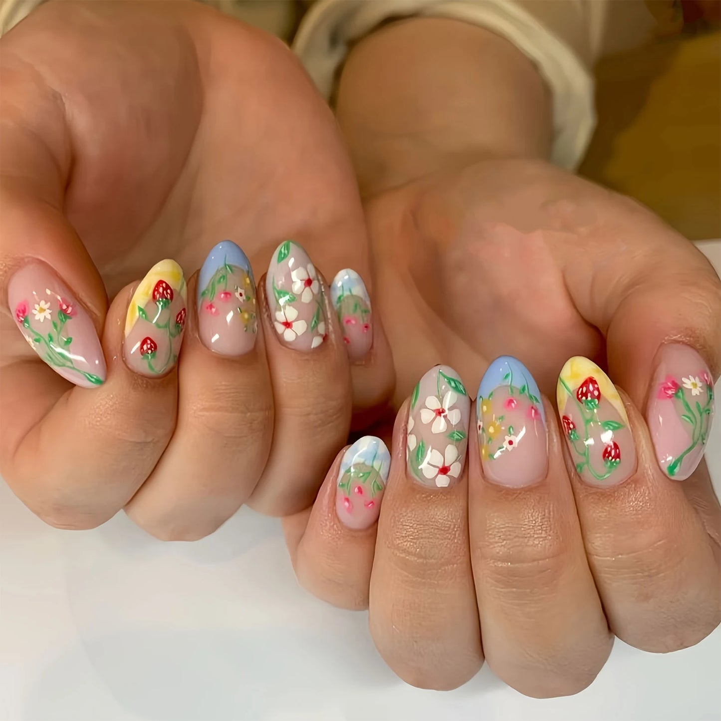 24pcs Short Glossy Oval Fake Nails Cute Sweet Strawberry Fake Nail Patch Wearable Full Cover for Girl Press on Nail Tips Good Vibrations