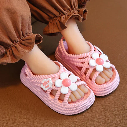 2025 New Children's Slippers Summer Girls and Boys Bathroom Home Anti slip Beach Shoes Soft Soled Baby Sandals Good Vibrations