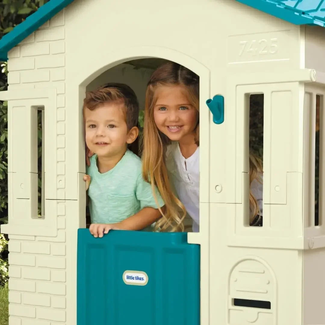 Cape Cottage Playhouse - Blue Large Good Vibrations