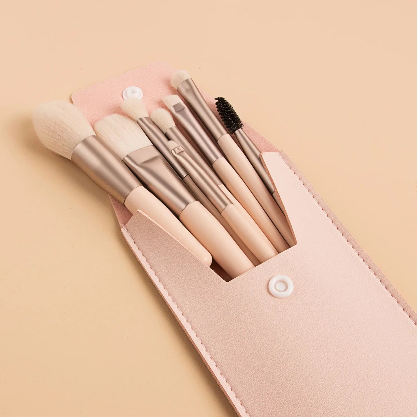 Mini Brush 8-Piece Makeup Bag Portable concealer powder brush set soft fur make-up tool Good Vibrations