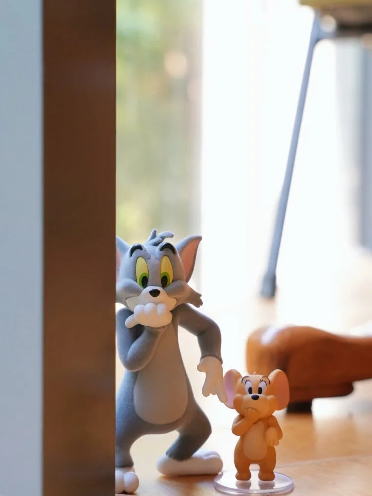 52toys New Product Tom And Jerry Mental State Tasting Blind Box Office Desktop Decoration Model Birthday Gift Children'S Gift Good Vibrations