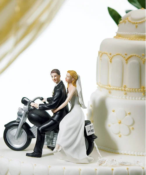 Resin Cake Topper Fashion Bride Groom on Motorcycle Figurine Wedding Ornament Good Vibrations