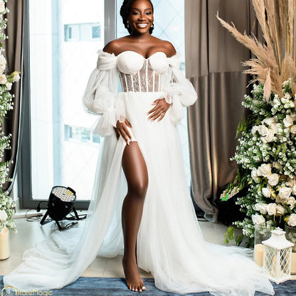 White Bride Robes for Wedding Tulle Lace Bridal Shower Dresses Off Shoulder Long Sleeve Side Split Sweep Train A Line Customized Good Vibrations