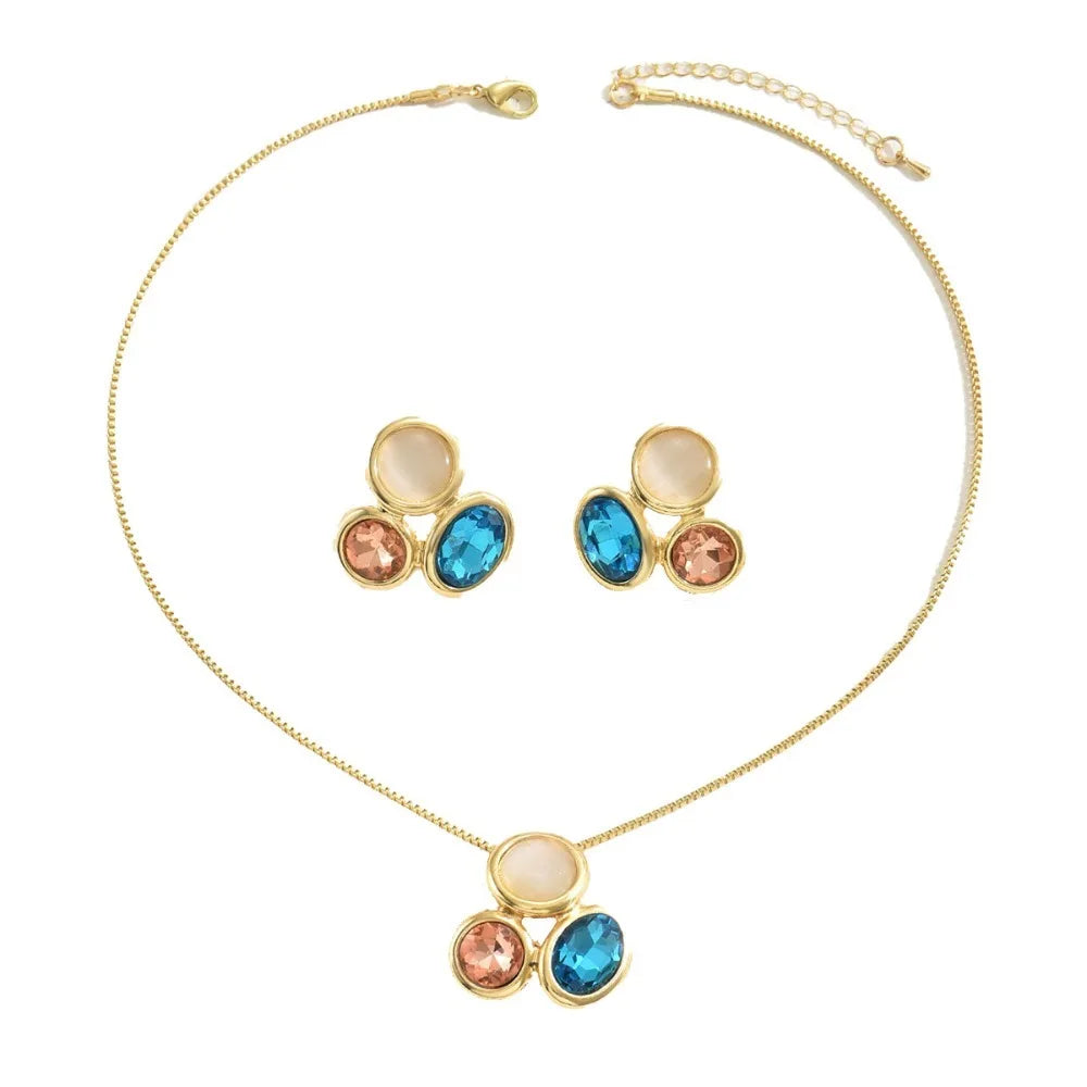 Chic Luxury Crystal Earrings Pearl Charm Rhinestone Necklace Geometric Vintage Women Jewelry Set Girls Good Vibrations