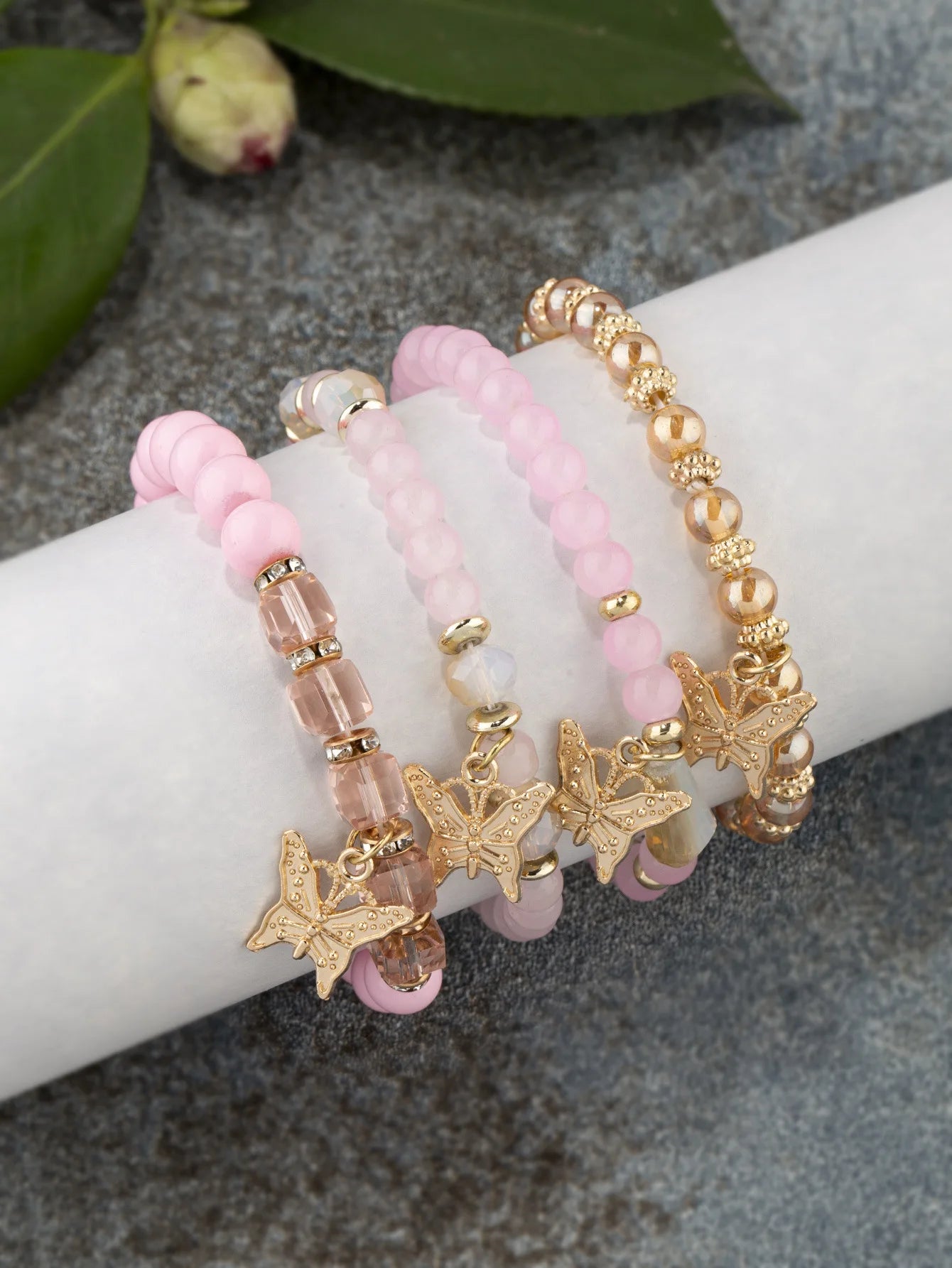 4Pcs Trendy Butterfly Beaded Bracelet Set For Women Pink Acrylic Beads Elastic Chain Bangle Female Bohemian Party Jewelry Gift Good Vibrations