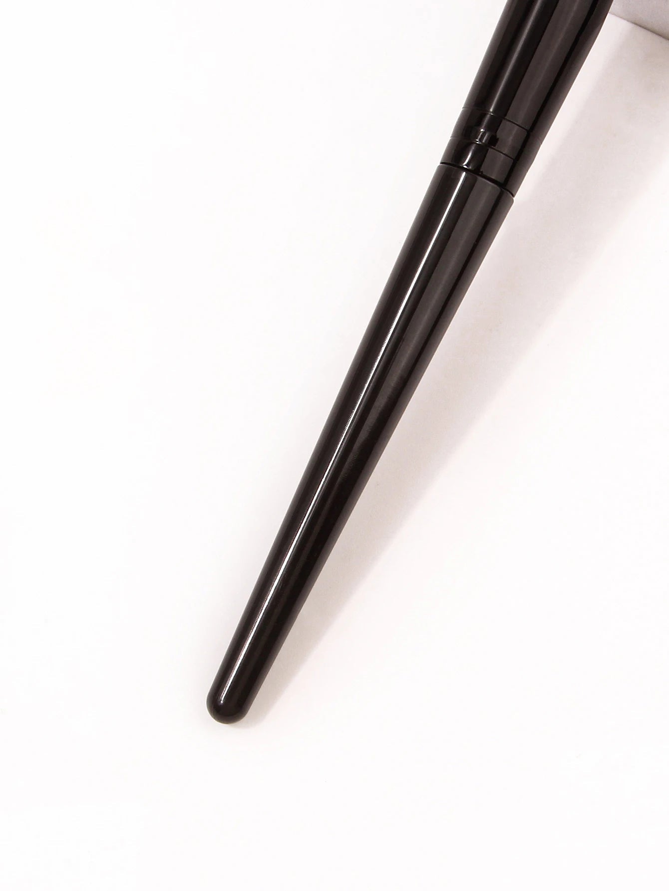 Peach Heart Blusher Brush Powder Blush Cream Liquid Blush Makeup Brushes Flat Small Precise Blush Brush Makeup Tools Good Vibrations