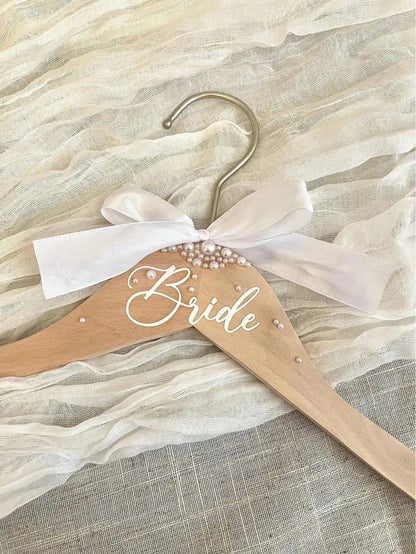 Wooden Bride  Hanger Faux Pearl Elegant Wedding Decor Ideal Gift Clothes Hanger With Ribbon For Wedding Dresses Suits Wedding Good Vibrations