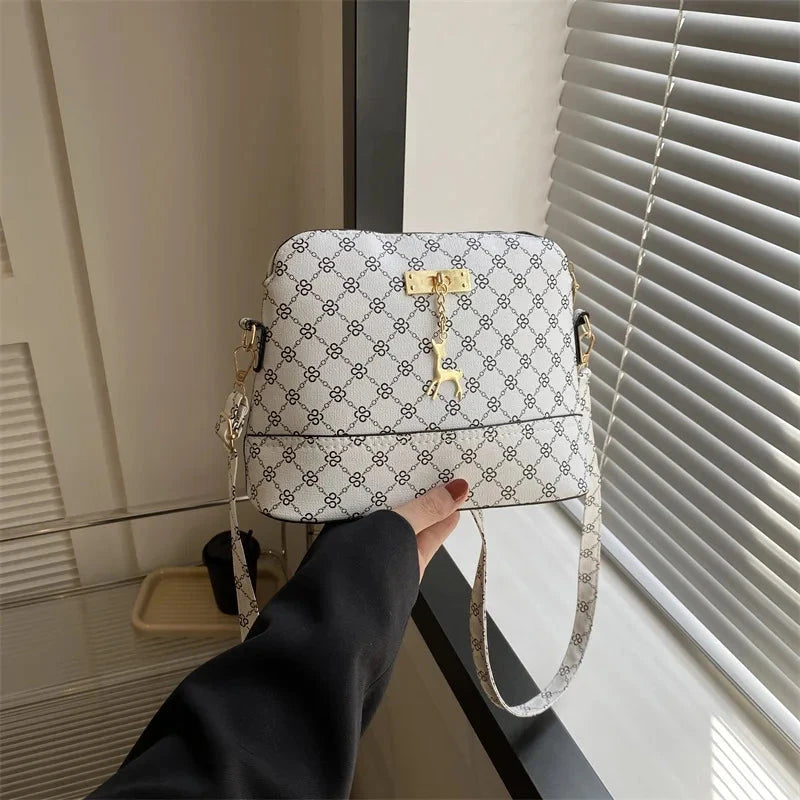 PU Leather Women Shoulder Bag Female Deer Pendant Handbags Girl Small Crossbody Bag Fashion Shell Shape Messenger Bag Bolsos Good Vibrations
