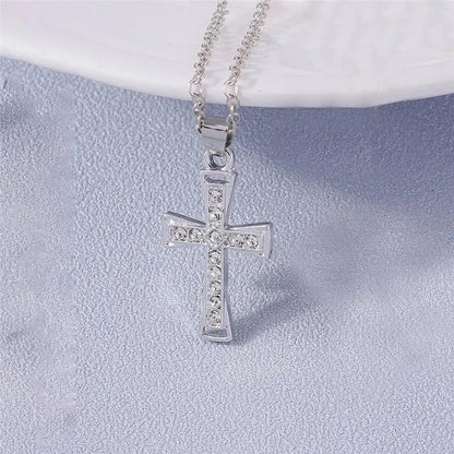 Fashion Cross Necklace for Women Men Gold Silver Color Dazzling Crystal Jesus Crucifix Necklace Christian Jewelry Wholesale Good Vibrations