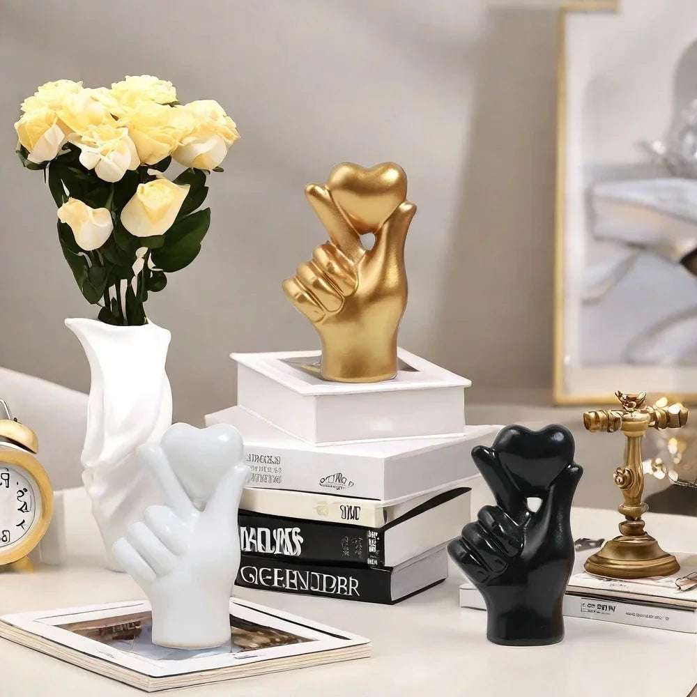 Heart Hand Gesture Statues Sculptures Luxury Resin Desktop Ornament Love Finger Modern Hand Gesture Sculpture Home Shelf Desktop Good Vibrations