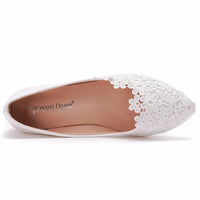 Plus size 35-43 elegant lace wedding dress shoes for women 2025 summer pointed toe flats low heels ladies white loafers Good Vibrations