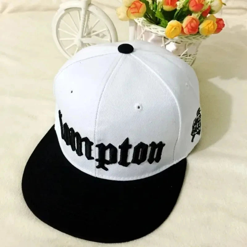 New COMPTON Embroidery Baseball Cap Hip Hop Snapback Caps Flat Fashion Sport Hat for Unisex Adjustable Dad Hats Good Vibrations