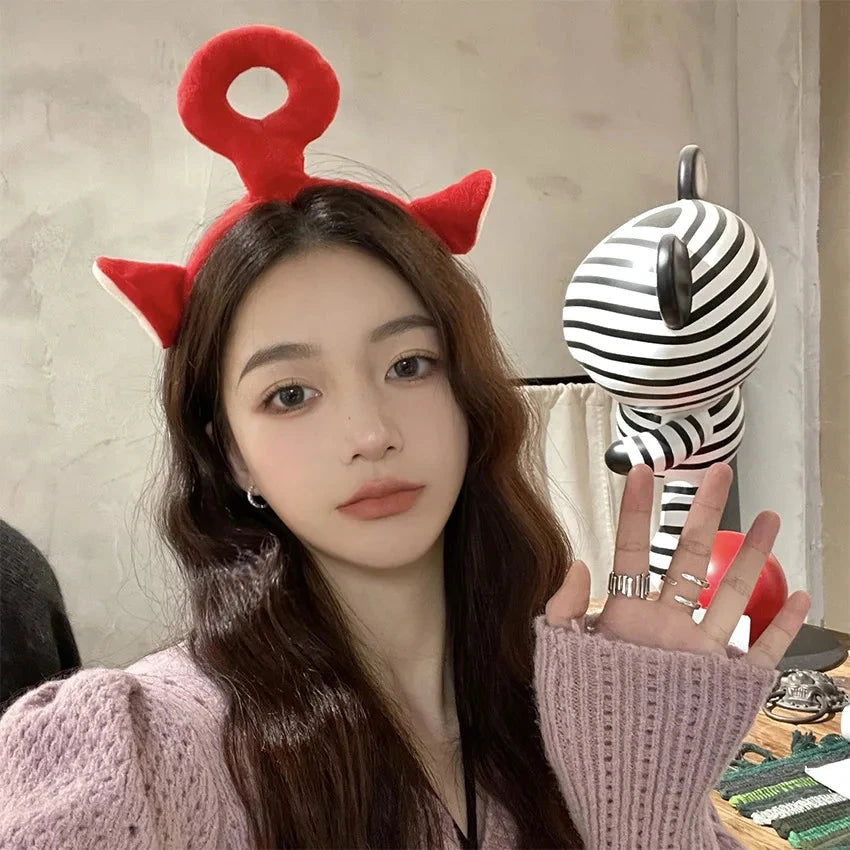 Anime Teletubbies Headband blind box Cartoon Funny Cute Face Washing Headband Hairband Hairpin Headwear Hair Accessory Girl Gift Good Vibrations