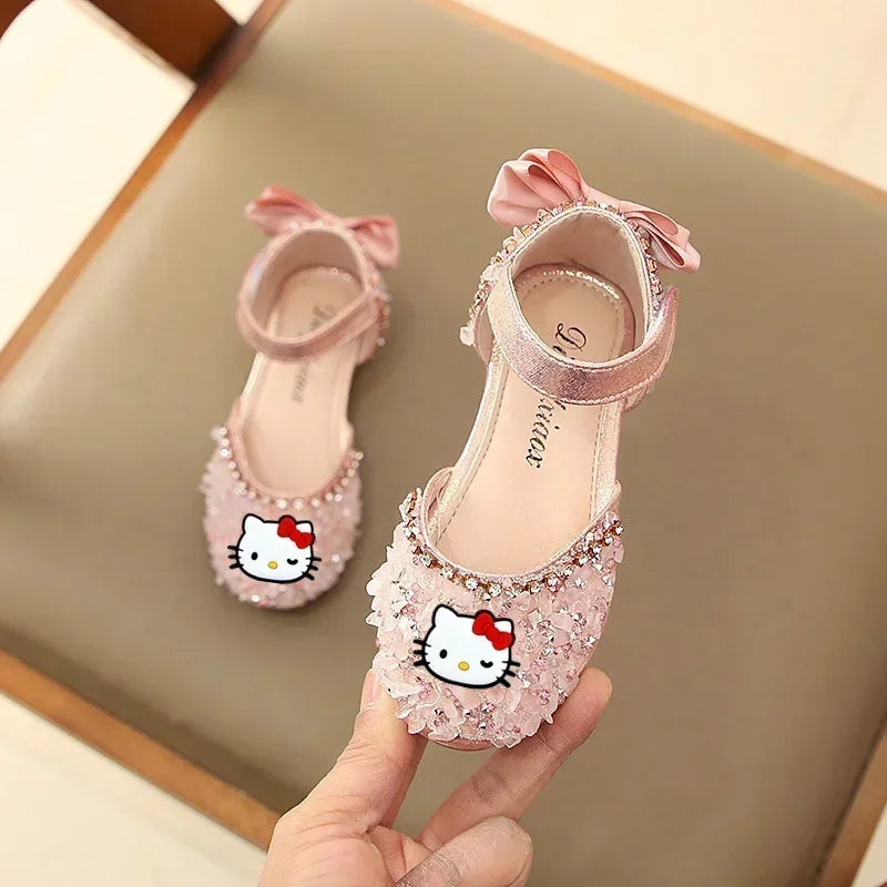 Sanrio hello kitty girls sandals summer new girls baby princess shoes children Baotou soft-soled crystal performance shoes girls Good Vibrations