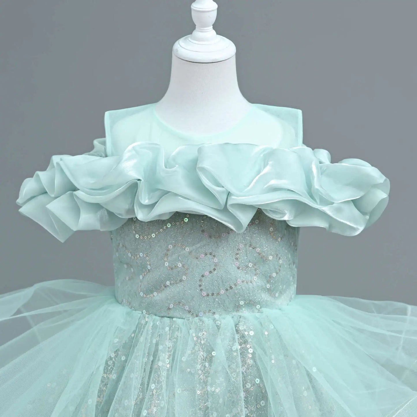 New Girl's Wedding Evening Dress Petal Sequin Mesh Sleeveless Dress Birthday Party School Graduation Party Dress Good Vibrations