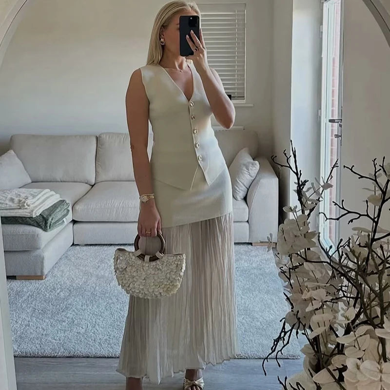 Summer Sets Women's 2025 New Elegant Holiday 2-piece Set Chic Elastic Slim Skirts Women's Sets Street Fashion Youth Suit Good Vibrations