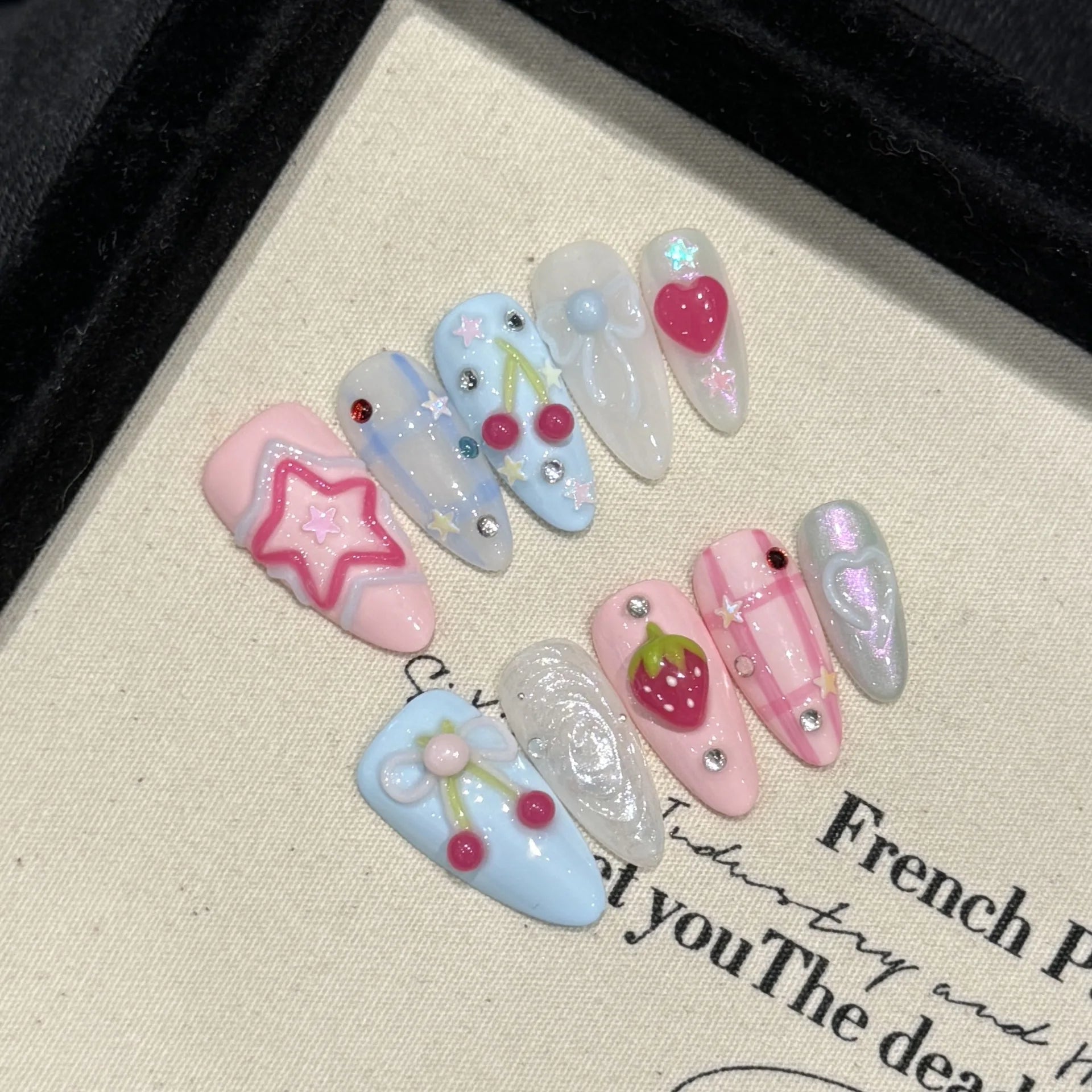 Handmade Press on Nails Ins Sweet Pink Blue Color Fake Nails for Girls Wearable 3D Cherry Love Star Korean Cute False Nail Tips Good Vibrations