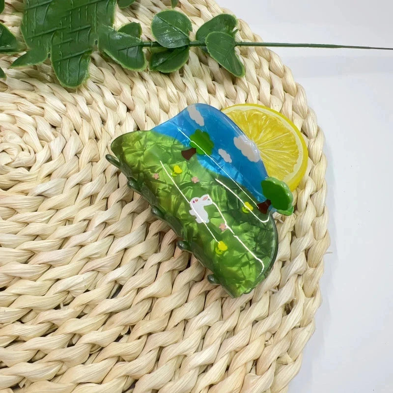 1pc Spring, Summer, Autumn, Winter Four Seasons Graffiti Claw Clip Women's Shark Clip New Rear Occipital Hair Clip Headwea Good Vibrations