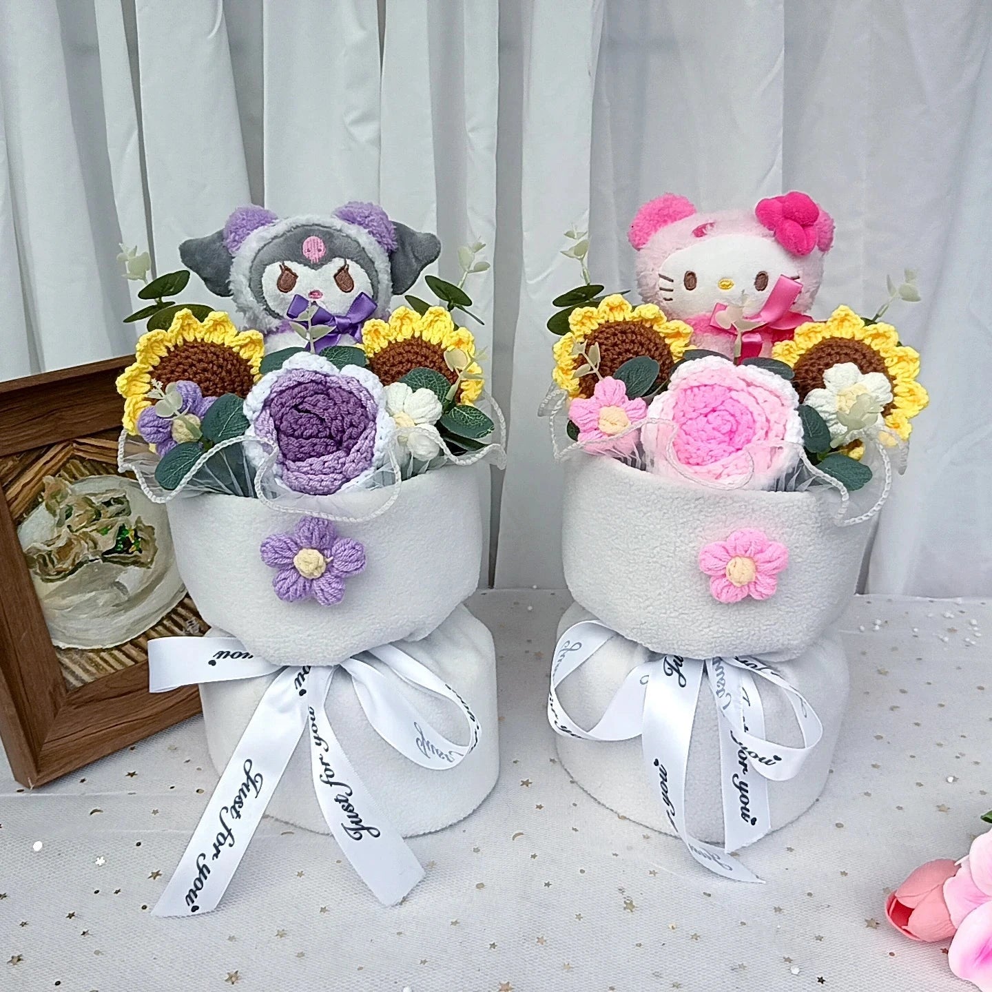 Hug bucket Hello Kitty Kuromi Cinnamoroll Plush bouquet  Handmade Knitting Sunflower Rose Flower Valentine's Day Birthday Gift Good Vibrations