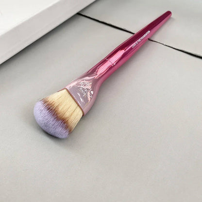 Love Beauty Fully Love is The Foundation Brush Pink Heart-Shaped Flawless Foundation Cream Makeup Brush Beauty Tool Good Vibrations