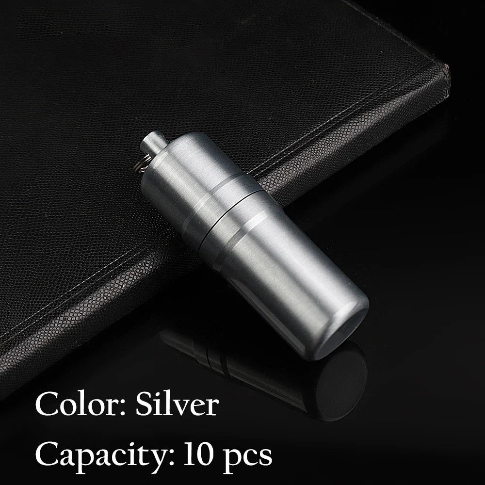 Metal cigarette case keychain, waterproof, silver, 10-cigarette capacity.