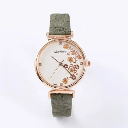 Fashion Butterfly Women Watches 2025 Simple Brown Quartz Watch Vintage Leather Ladies Wristwatches Clock часы женские наручные Good Vibrations