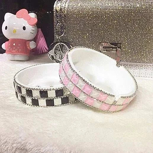 PITILLERA Lady Ashtray Manual Luxurious General Female Ashtrays Shiny Biling Women Cendrier Aschenbecher Posacenere Good Vibrations Adult Super Store