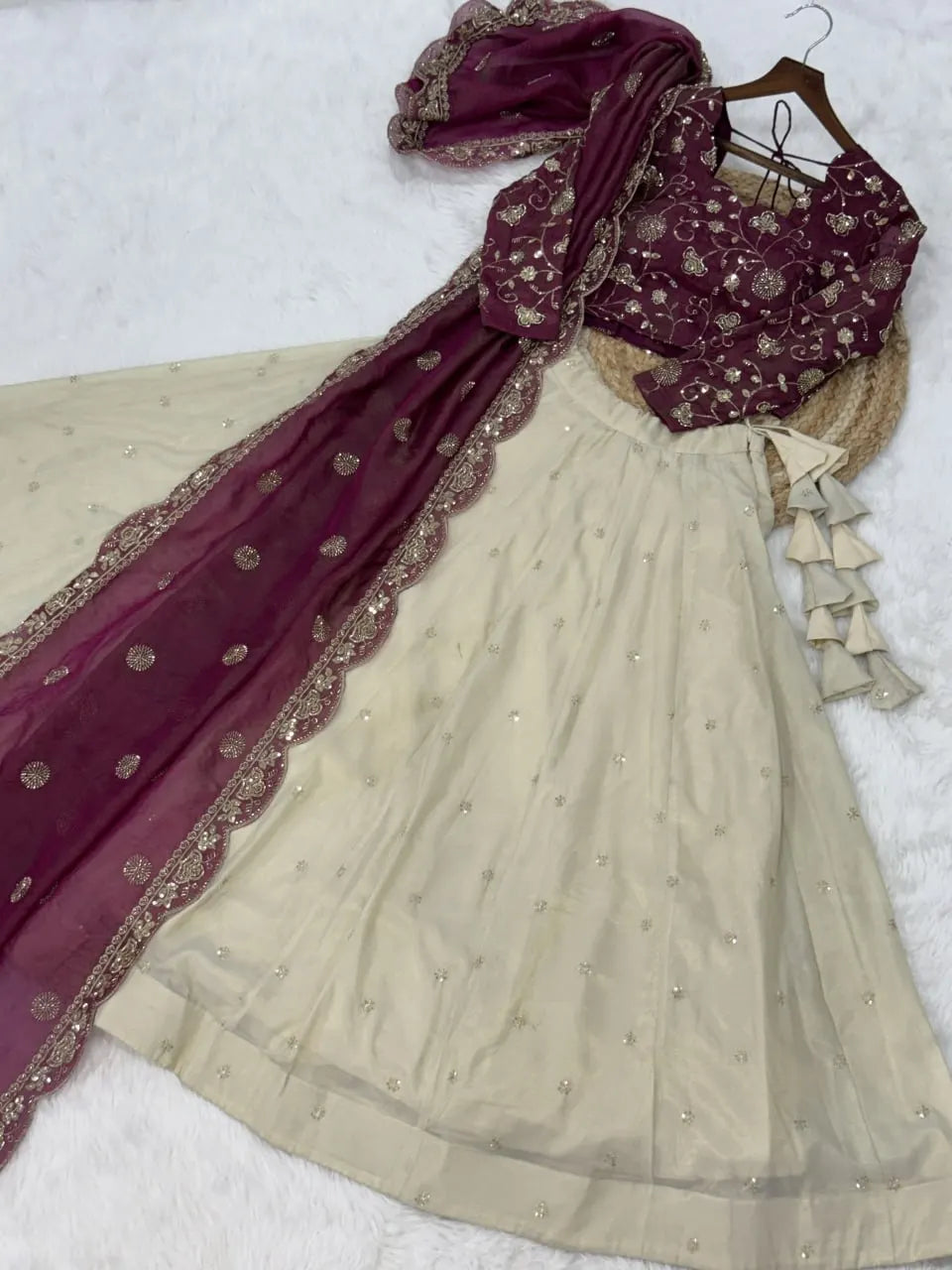 Designer Bridal Lehnga Choli for Girls Party Wear Wedding Dresses Low Price Indian Lehenga Choli With Dupatta 2026 for Women Good Vibrations
