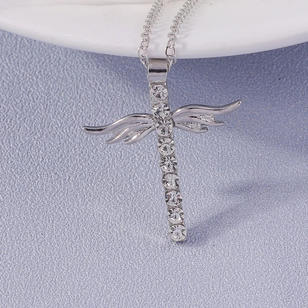 Fashion Cross Necklace for Women Men Gold Silver Color Dazzling Crystal Jesus Crucifix Necklace Christian Jewelry Wholesale Good Vibrations