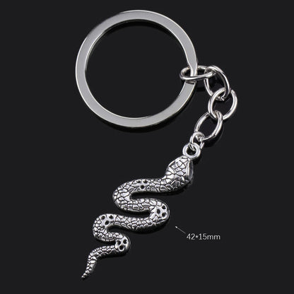 Fashion Animal Women Keychain Car Moon Cat Dog Love Heart Key Chain Friends Gift Jewelry Bag Pendant Wing Evil Eye Angel Turtles Good Vibrations