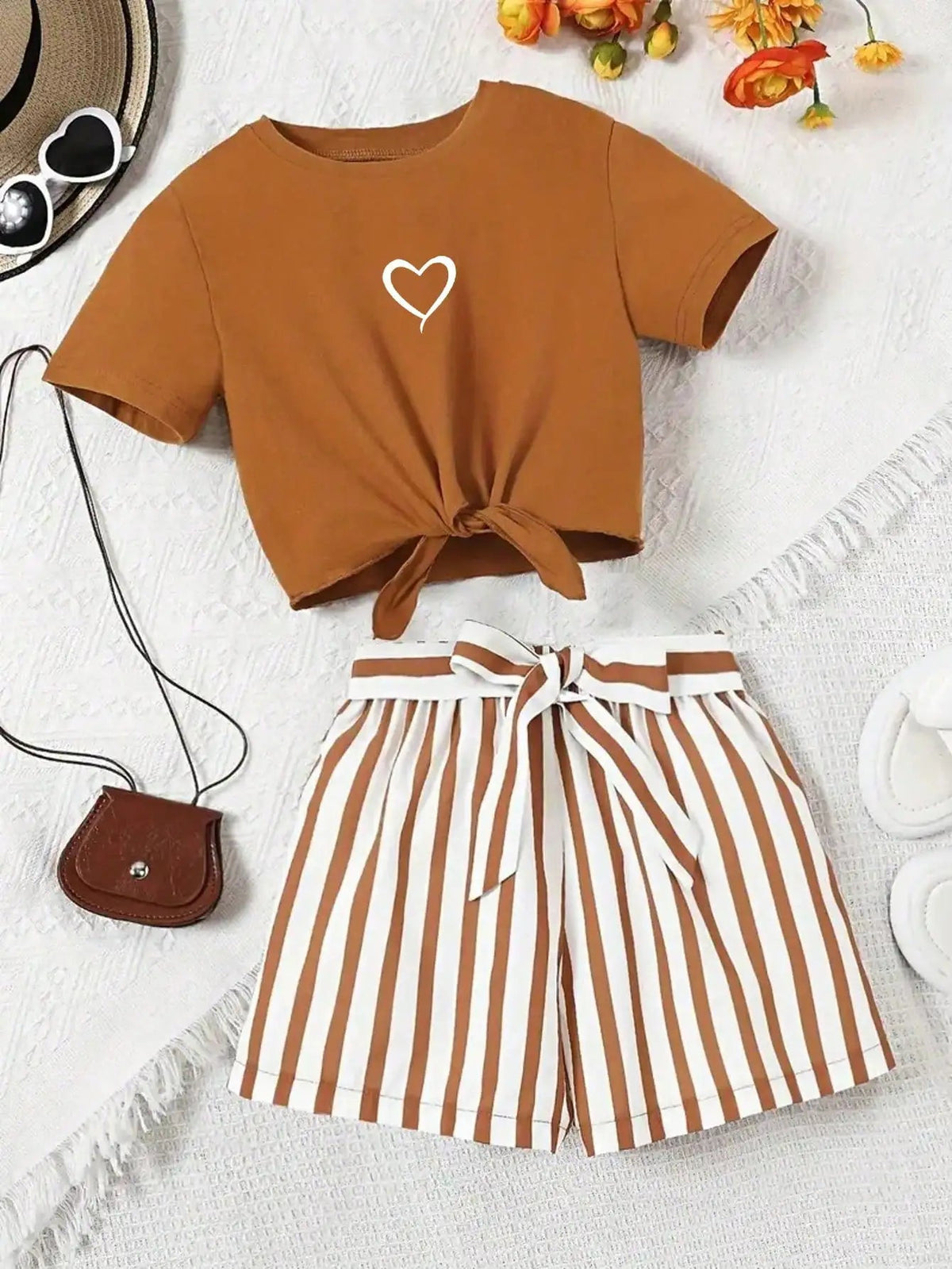 Women's Casual Daily 2-Piece Set Short Sleeve Love Printed Striped Shorts with Random Belt Children's Clothing Good Vibrations