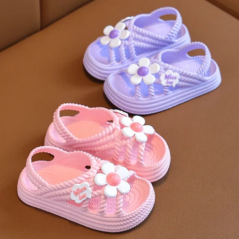 2025 New Children's Slippers Summer Girls and Boys Bathroom Home Anti slip Beach Shoes Soft Soled Baby Sandals Good Vibrations