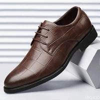 New Mens Business leather Shoes Soft soled comfortable formal shoe Casual versatile work footwear Fashion light Male shoes Homme Good Vibrations
