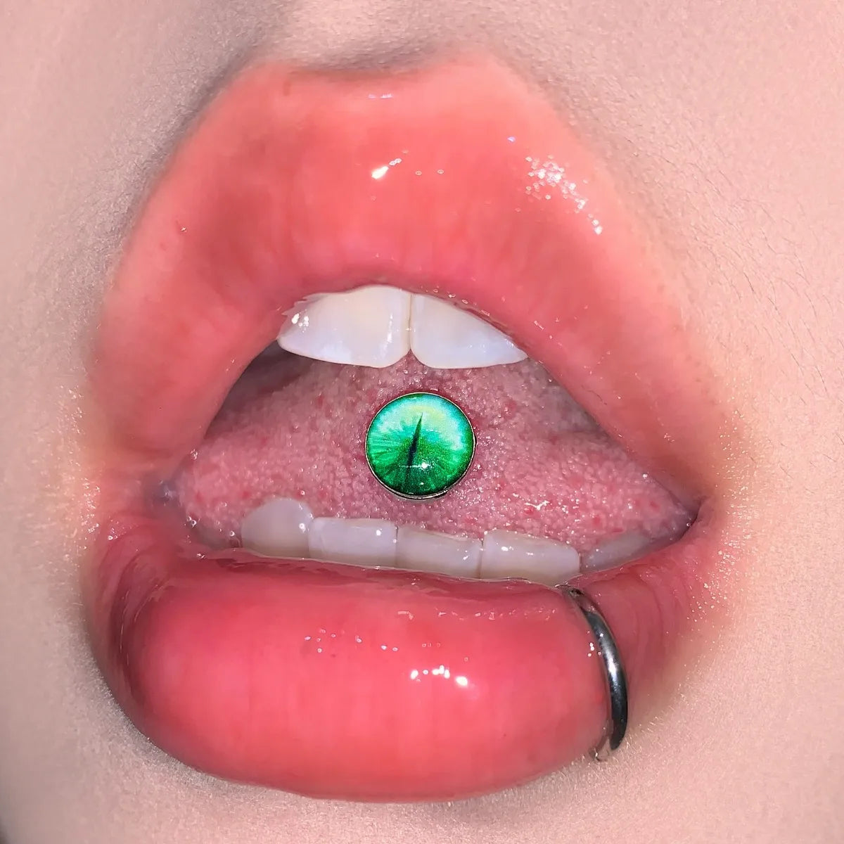 New Trendy Hypoallergenic Stainless Steel Colorful Eye Tongue Rings for Women Tongue Stud Body Piercing Jewelry Good Vibrations