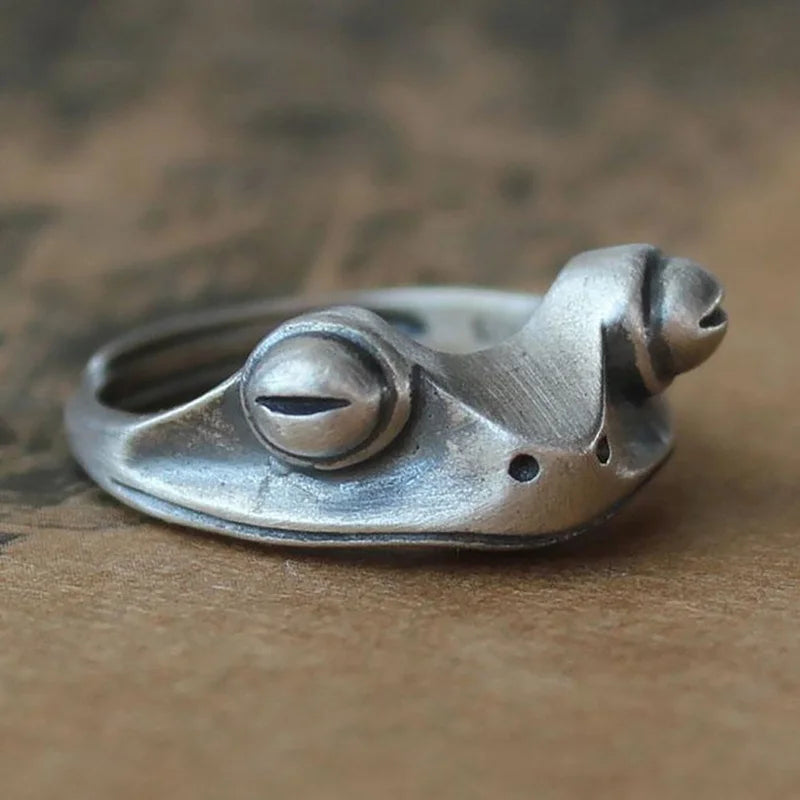 Funny Tongue Out Frog Animal Rings For Men Women Vintage Green Blue Eyes Silver Plated Opening Ring Goth Fashion Party Jewelry Good Vibrations