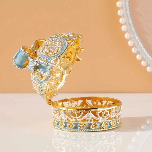 Alloy Enamel Jewelry Box European Princess Bowknot Crown High-end Jewelry Ring Wedding Ring Jewelry Storage Box Good Vibrations