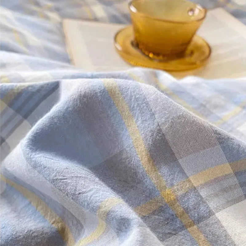 European Bedding Set with Checkered Print Comfortable Breathable Fitted Sheet Duvet Cover Pillowcase Single Queen Size Bed Linen Good Vibrations