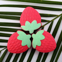 Strawberry Bath Bomb Natural Mini Handmade Spa Bomb Bath Salt Ball Rich Essential Oils Moisturizing Dry Skin Relaxing Scent Good Vibrations