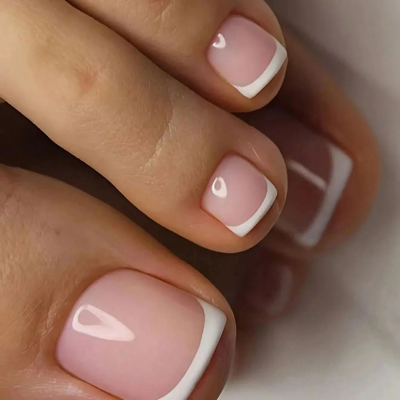 24pcs French Fake Toenails Pink Gradient Full Cover Short Square Toe Nails Foot Nails Tips for Women Girls Good Vibrations