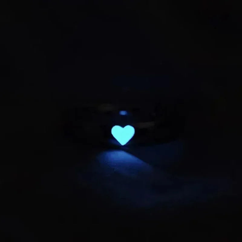 Glow In Dark Ring Luminous Blue Pink Light Love Heart Ring Couples Girls Silver Color Jewelry Adjustable Size New Fashion Rings Good Vibrations