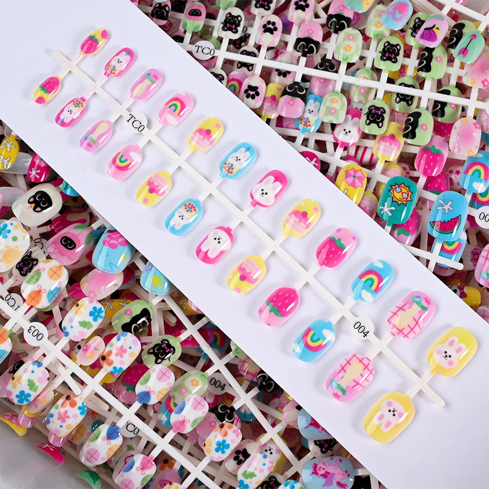 24Pcs/Strip Pink Detachable Child False Nails Tip Kawaii Cartoon Strawberry Acrylic Artificial Full Cover Press On Nail for Girl Good Vibrations