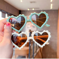 1Pc Cartoon Heart Sunglasses Children Baby Sunglasses Boys Girls UV400 Sun Glasses Shades Kids Gifts Fashion Party Eyeglasses Good Vibrations