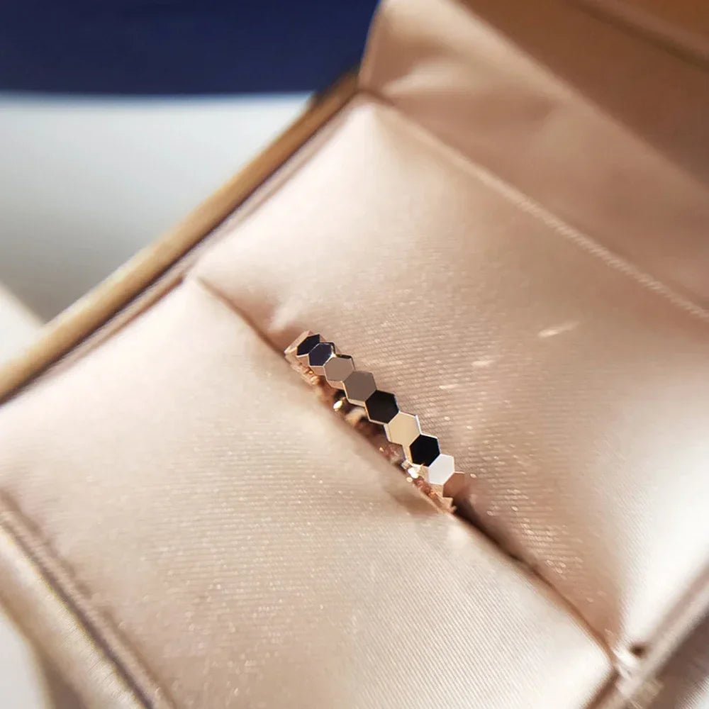 Fashion Simple Design Women Rings For Wedding Low-key Rose Gold Color/Silver Color Female Engagement Finger-ring Jewelry Good Vibrations