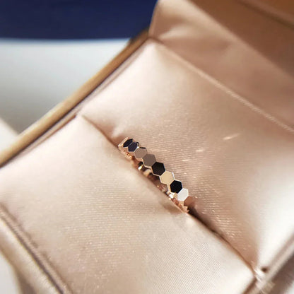 Fashion Simple Design Women Rings For Wedding Low-key Rose Gold Color/Silver Color Female Engagement Finger-ring Jewelry Good Vibrations