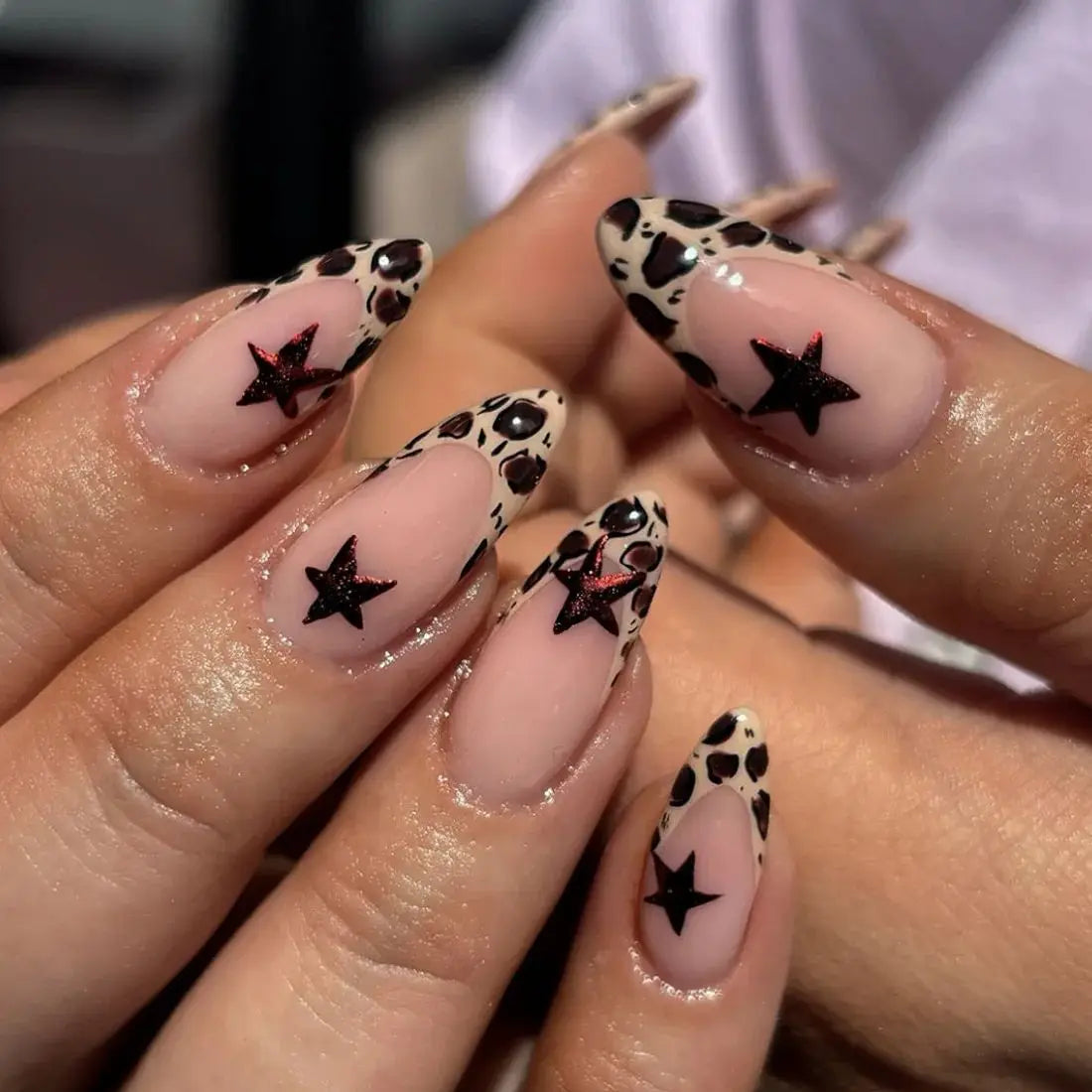 Black Leopard Print Light Yellow French Red Flowers Fake Nails Fashion Detachable Finished False Nails Press on Nails with Glue Good Vibrations