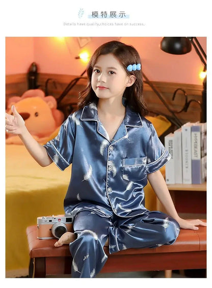 New Kids Spring Autumn Silk Satin Pajamas Set Girls Cartoon Button-Down Long Sleeve 2 Pieces Tops+Pants Sleepwear Pyjama Clothes Good Vibrations
