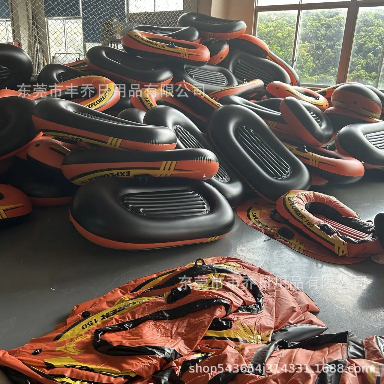 Inflatable Boat Outdoor Inflatable Fishing Bo at Single Rafting Swimming Pool Toy Boat Good Vibrations