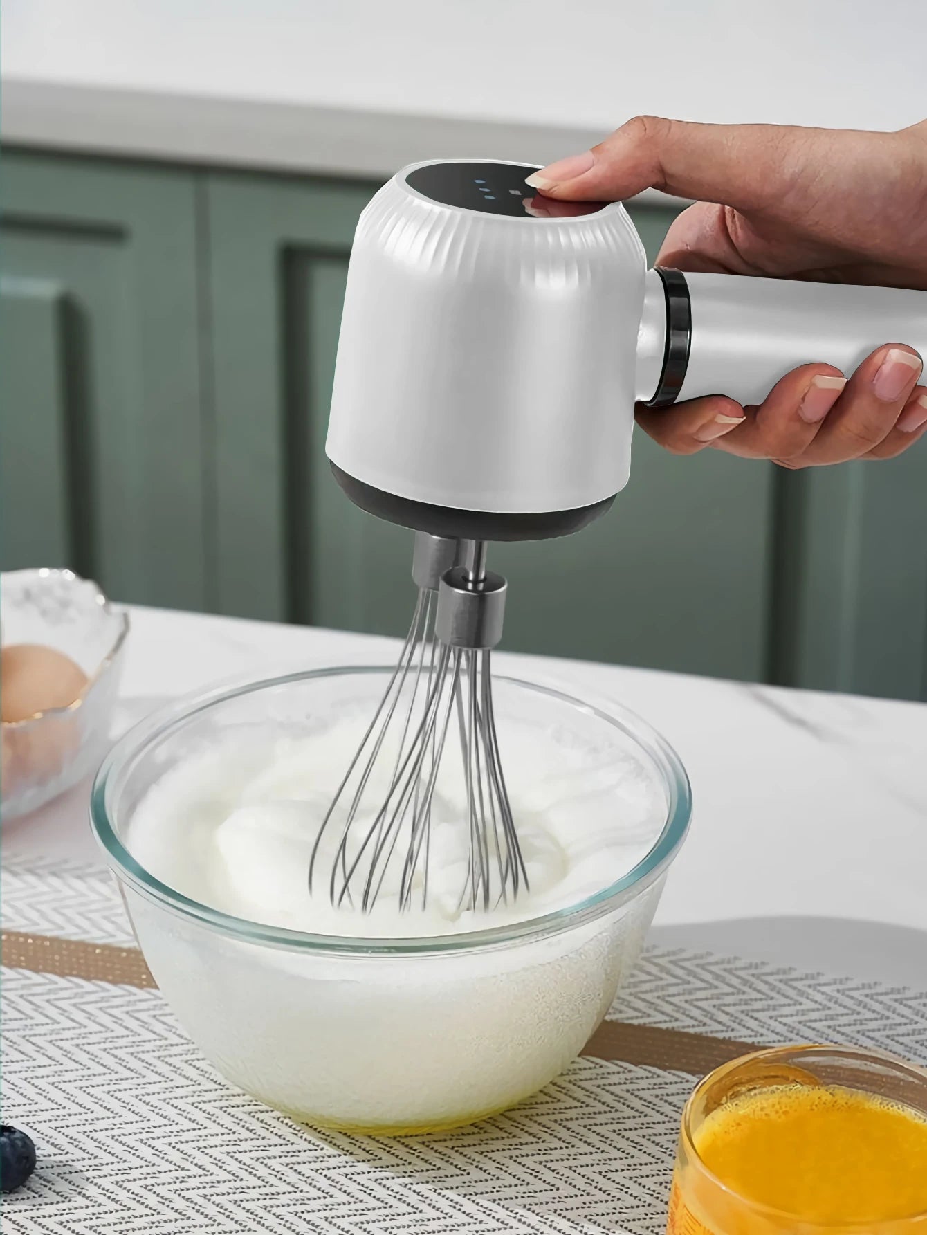 USB Rechargeable Electric Hand Blender Wireless Portable Hand Whisk Rechargeable 3-Speed And 2 Whisk For Baking Whisk Milk Cream Good Vibrations