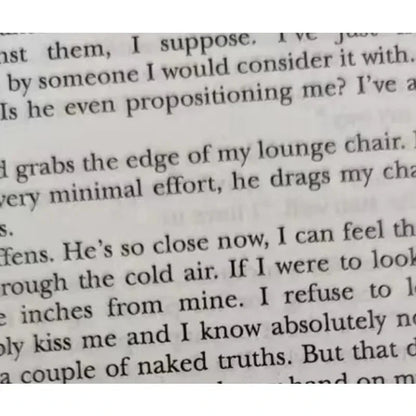 It Starts with Us By Colleen Hoover/It Ends with Us Novels Book In English 1 Sunday Times Bestselling Paperback novels in Good Vibrations